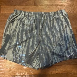 Men’s Nike running shorts. Size large.